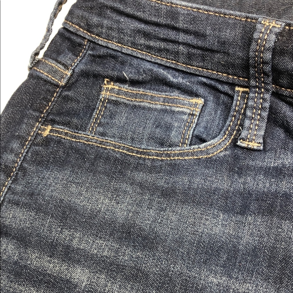 Universal Thread Women's High Rise Blue Jeans - Picture 4 of 11